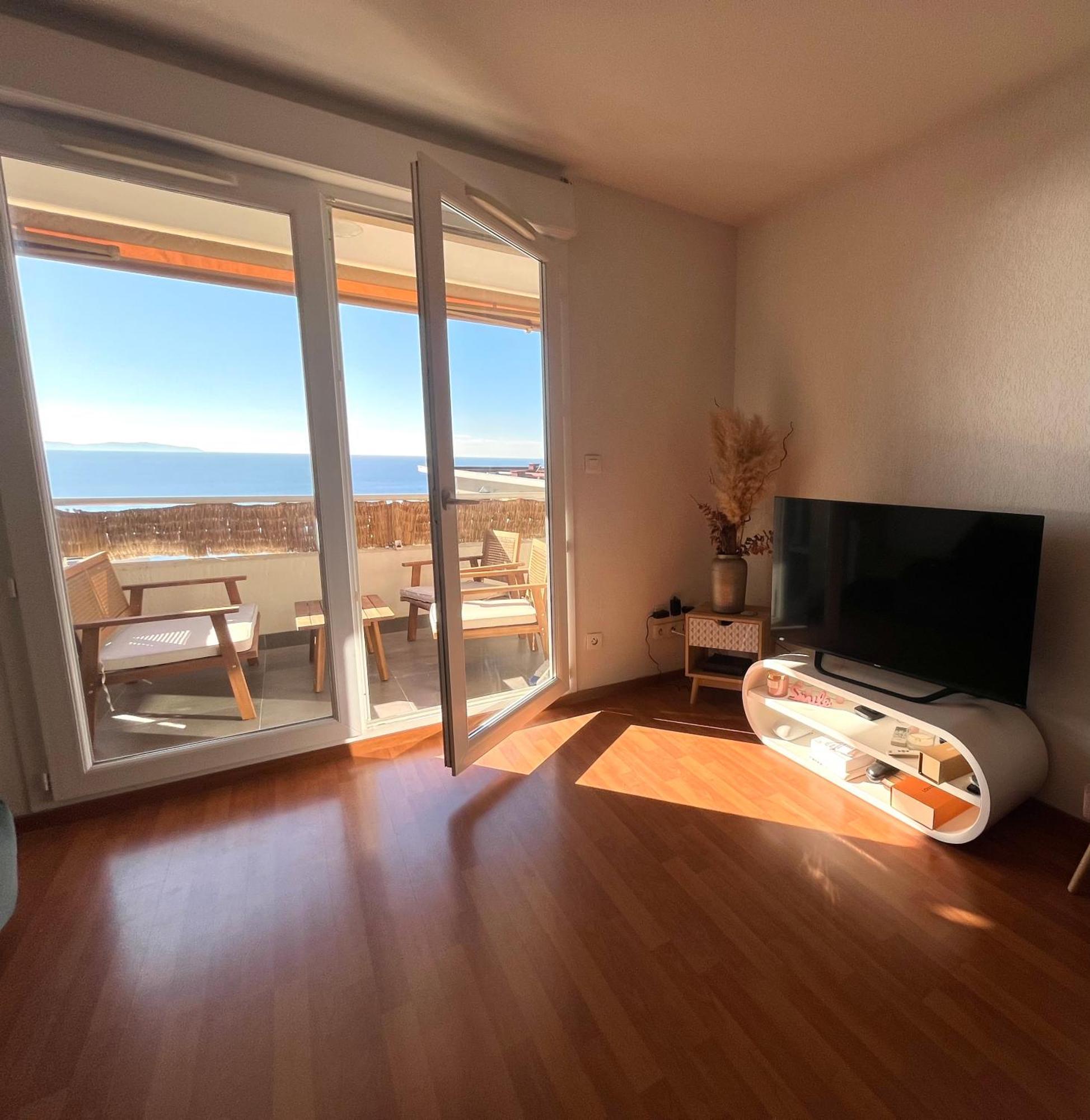 Grand T2 Proche Casone Appartement Ajaccio (Corsica)